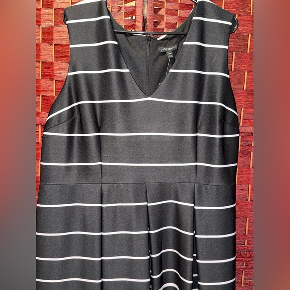 Lane Bryant Black Sleeveless A-Line Midi Dress Size 20 - Picture 3 of 7